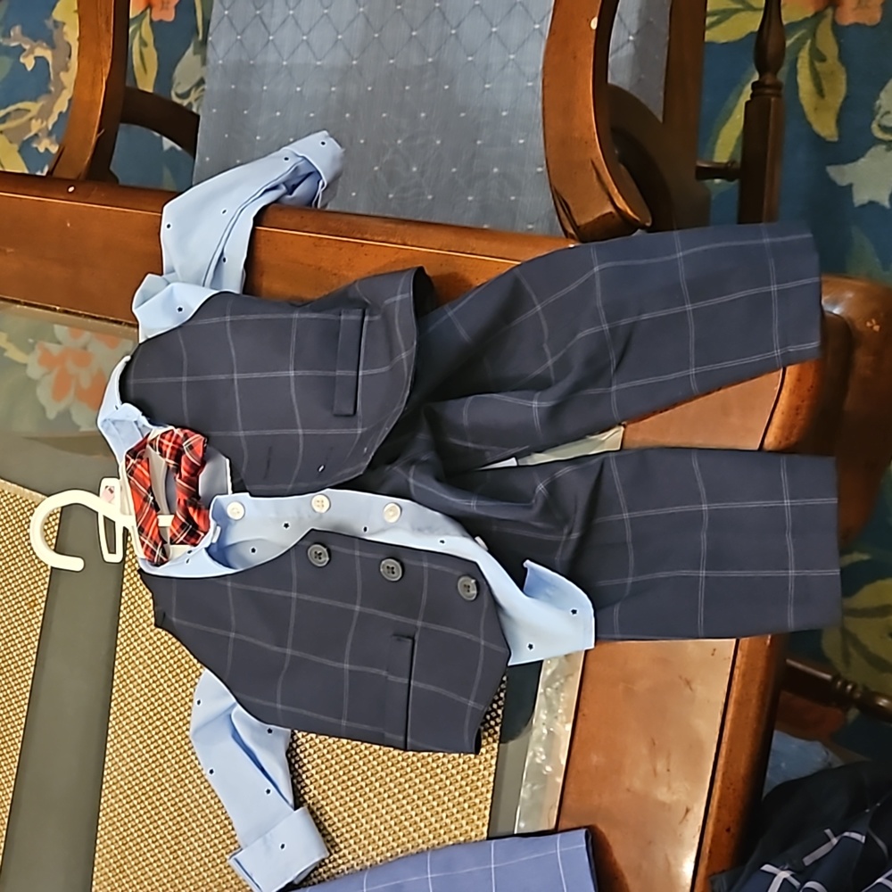 12 month boy suit by wonder